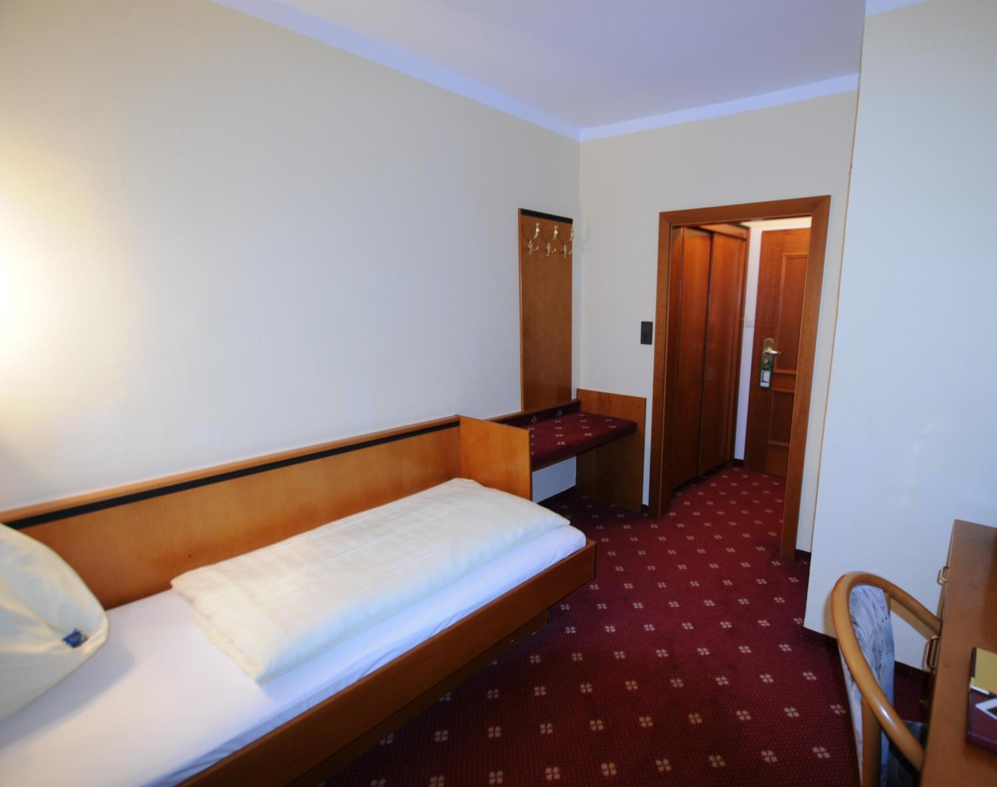 Parkhotel Bad Schallerbach Exteriör bild
