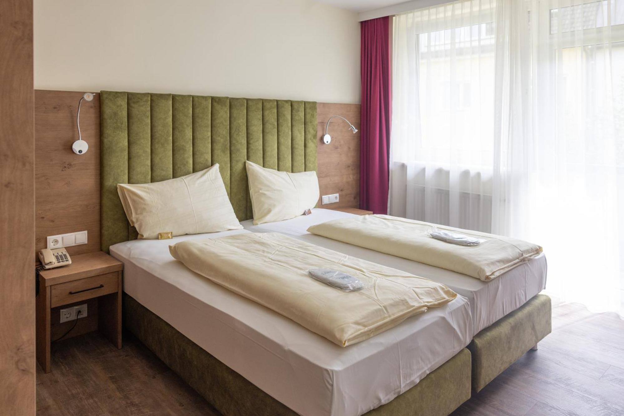 Parkhotel Bad Schallerbach Exteriör bild