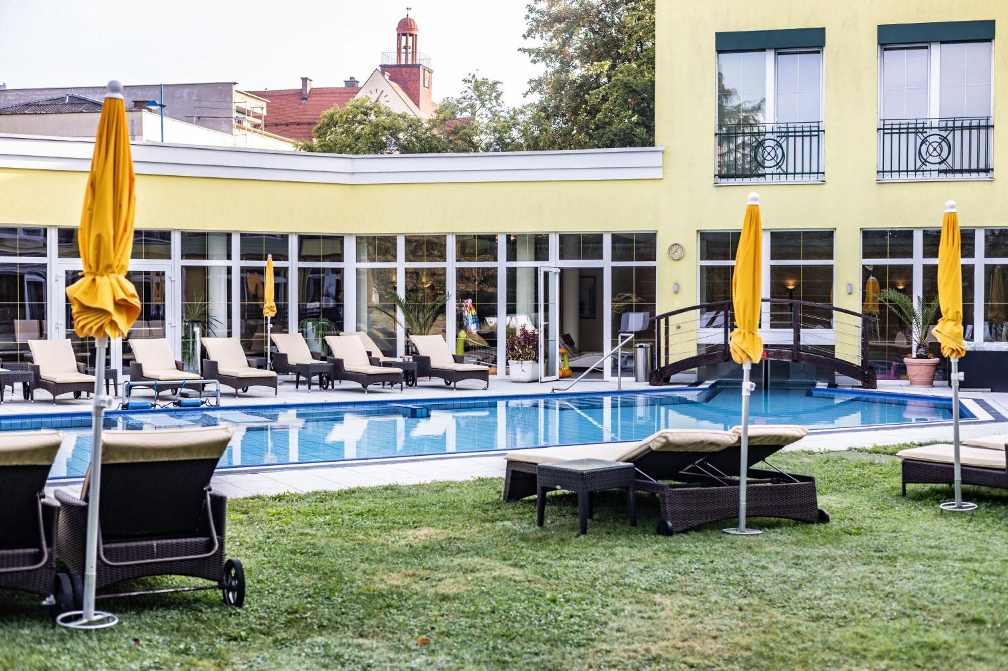 Parkhotel Bad Schallerbach Exteriör bild